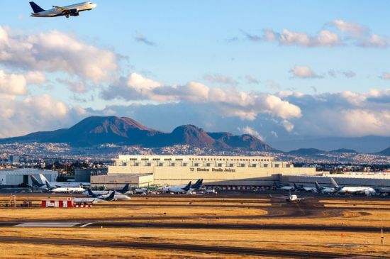 IT-ANÁLISIS: AICM ofrece estacionamiento alterno y transporte gratuito por remodelación